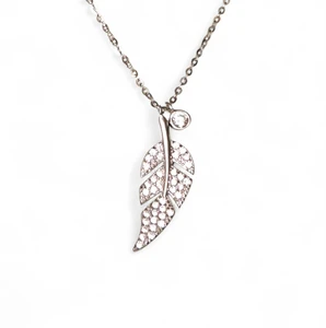 Leaf Pendant