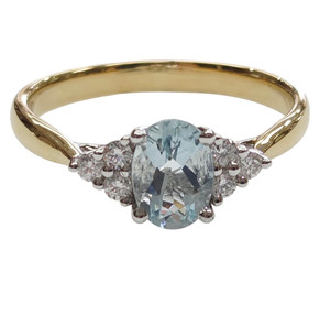 Oval Aquamarine Ring