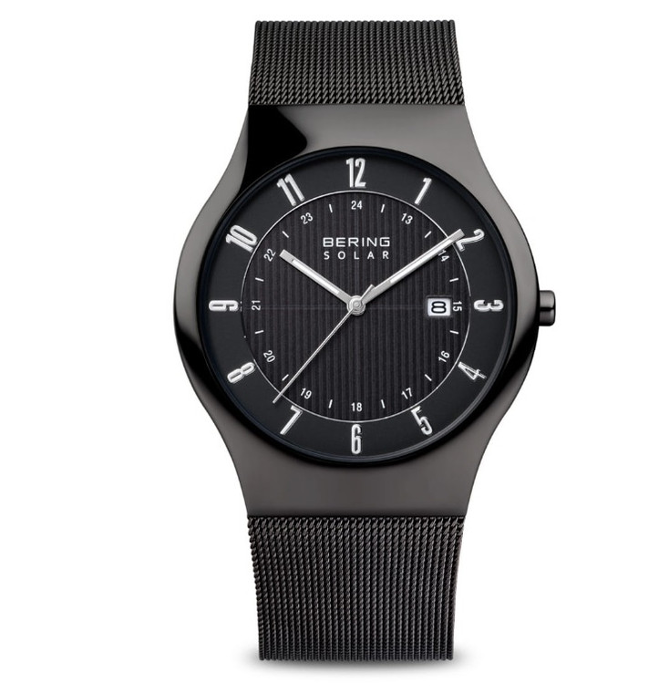 Bering Solar Black