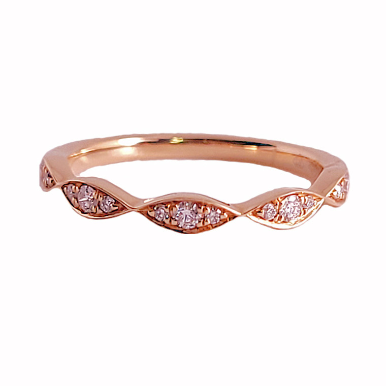 Scalloped Band in Rose Gold