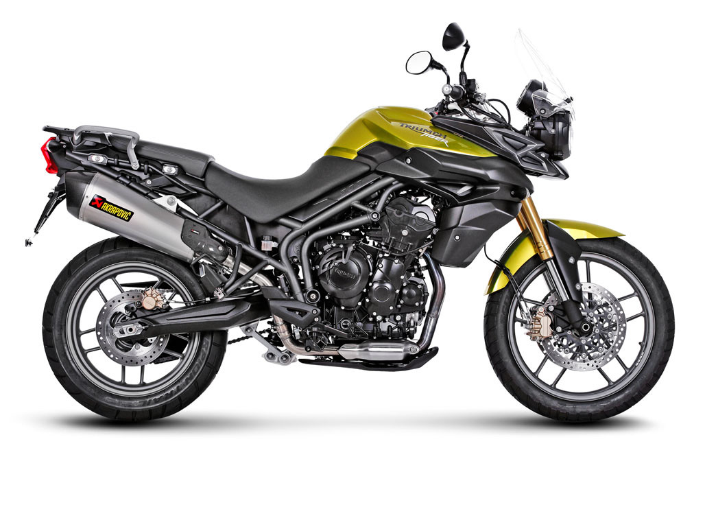 Akrapovic Slip-On Exhaust Triumph Tiger 800 Titanium Carbon Fiber