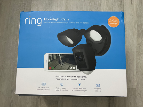 Ring Floodlight CAM - Motion-Activated Security Camera and Floodlight - Black (Refurbished)