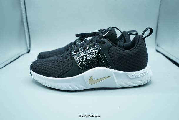 Nike  TR10 Premium Women's Training Shoe (Size 7)