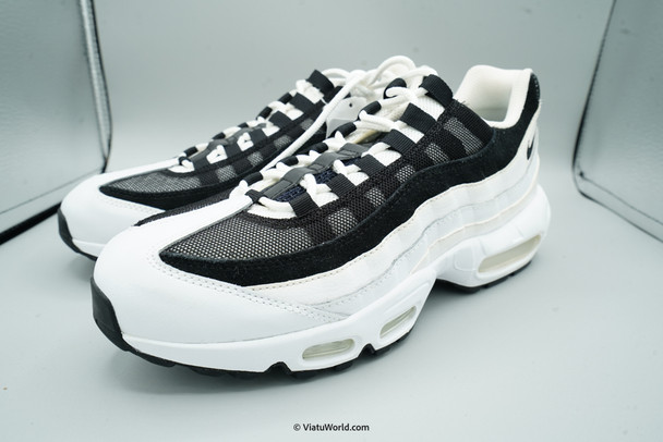 Nike  Mens Air Max 95 | White/Black (Size 9)