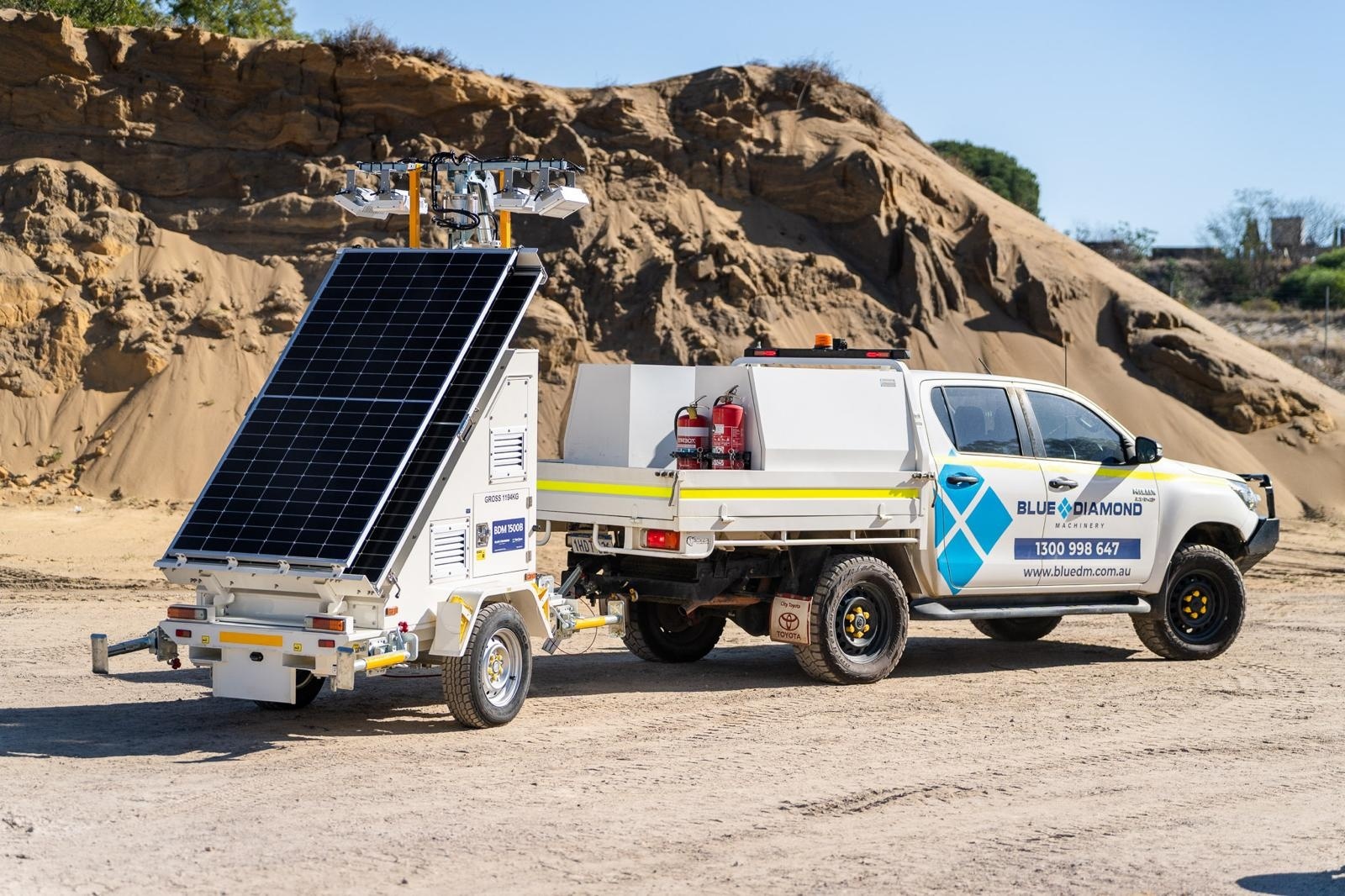 lighting towers on Blue Diamond ute on off grid construction site