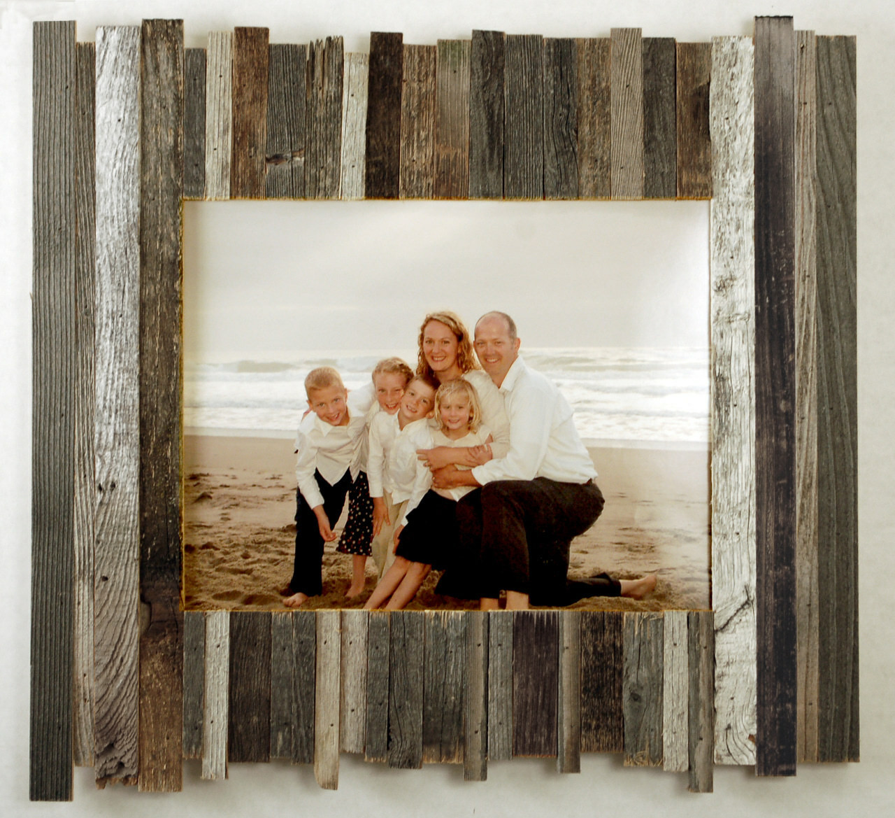 Beachcomber Reclaimed Wood Frame 8x10