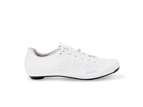 W000 WHITE 38