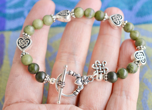 Abbeyglen Connemara Marble Eternity Knot Bracelet with Claddagh Clasp