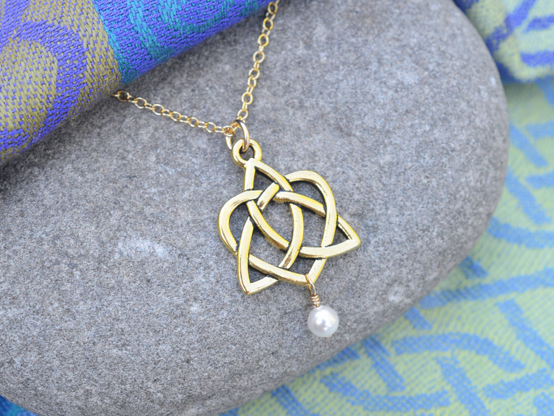 Outlander Celtic Sapphire Necklace Gold Jewelry Celtic Necklace Outlander  Jewelry Scottish Gifts Gold Necklace Birthstone Jewelry Bride Gift - Etsy
