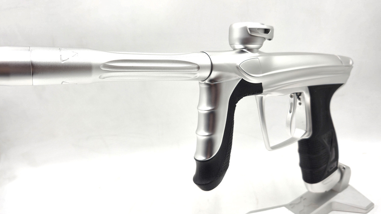 DLX - Luxe AIRE - Dust White/White
