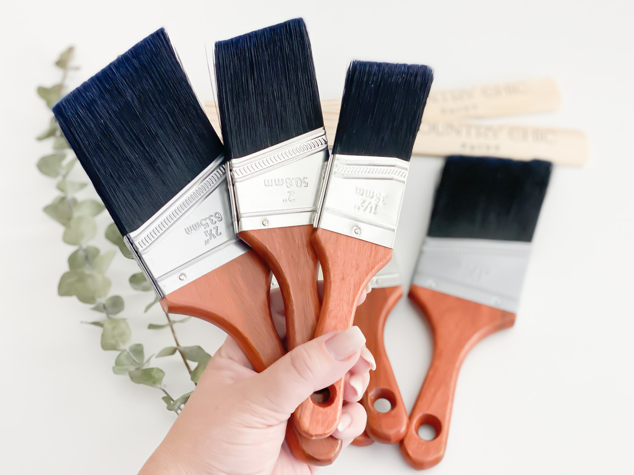 3'' Thin Wooden Handle Bristle Paint Brushes Popular in Canada - China FRP  Tool, Roller Brush