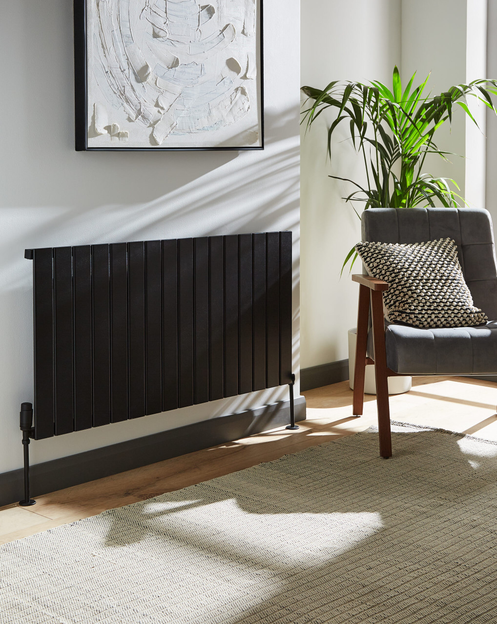 Kartell Victoria Black Horizontal Single Panel Radiator Front View