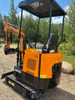 2025 NEW Mini Excavator Miva V15