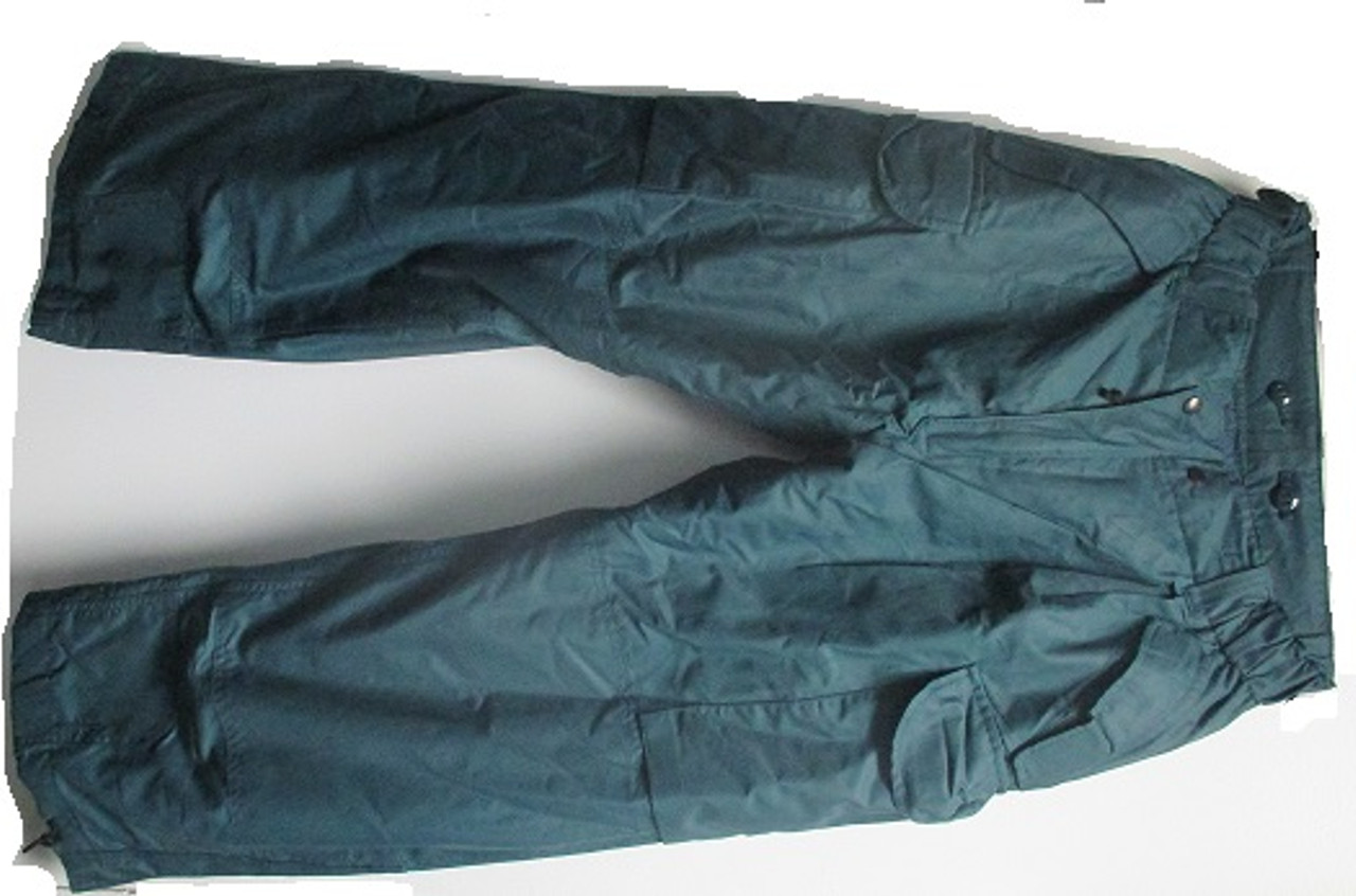 CANADIAN FORCES WIND PANTS - Smith Army Surplus