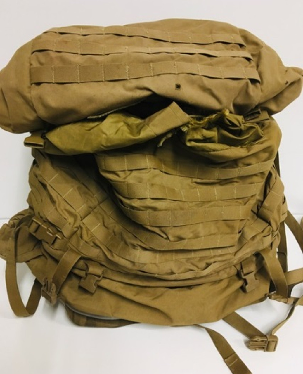 Surplus USMC FILBE Large Molle Rucksack - Coyote (Worn Condition) Surplus USMC FILBE Large Molle Rucksack - Coyote (Worn Condition)