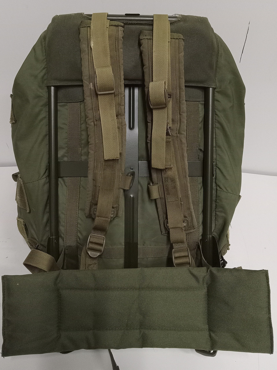 Alice Large Pack US Army Surplus Vintage Military With New Frame
