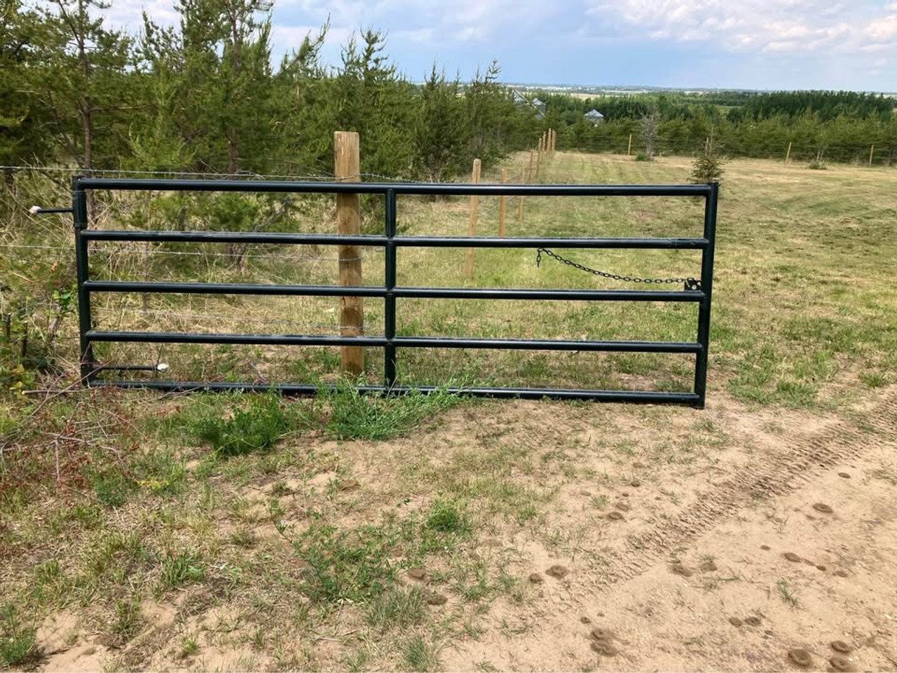 12 foot Heavy duty magnum farm gate