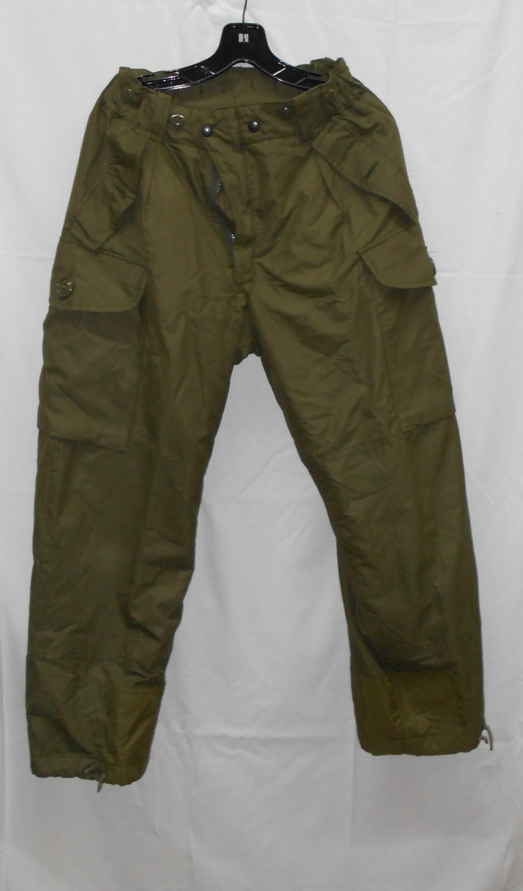Canadian Forces Surplus Cold Weather Pants Size 70  34 Like New Condition 