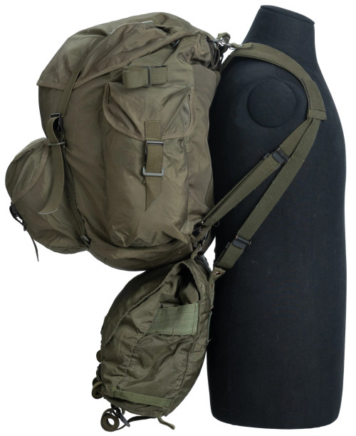 Austrian "ALICE"-Style Rucksack with Carrying Yoke and Daypack (New Condition )
