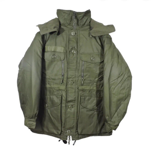 Canadian Army Surplus Combat Parka 70/40 (Like Condition) Canadian Army Surplus Combat Parka 70/40 (Like Condition)