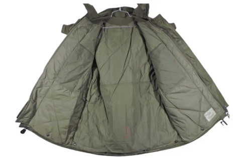 Canadian Army Surplus Combat Parka 70/40 (Like Condition) Canadian Army Surplus Combat Parka 70/40 (Like Condition)