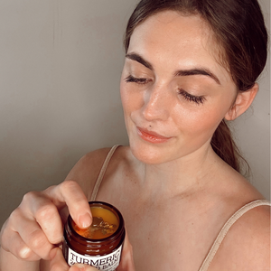 This velvety balm delivers a powerful combination of rich botanical oils combined with CoQ10 for jump-starting collagen production and neutralizing the effects of free radicals. This velvety balm delivers a powerful combination of rich botanical oils combined with CoQ10 for jump-starting collagen production and neutralizing the effects of free radicals.