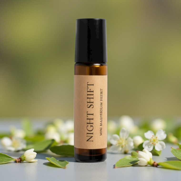 When stress, anxiety, or tension take over, reach for your pocket-sized moment of peace. Night Shift Mini Magnesium Reset combines the grounding power of pure Magnesium Chloride with a deeply restorative blend of Moroccan Argan Oil, Fractionated Coconut Oil, and rare, soothing essential oils to bring instant calm to body and mind.
