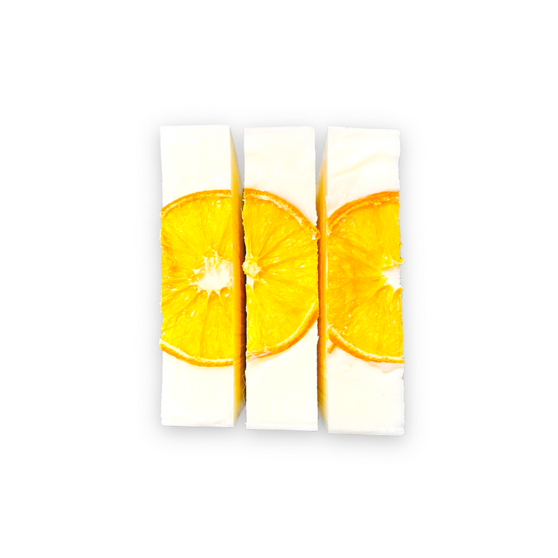 A fresh, sweet and zesty skin treat featuring Cranberry Extract, Tangerine Orange, and Organic Cinnamon Bark essential oil blended with your favorite plant powered ingredients. Paraben free, GMO free and loaded with skin loving organic oils and mild cleansing with clean rising bubbles.