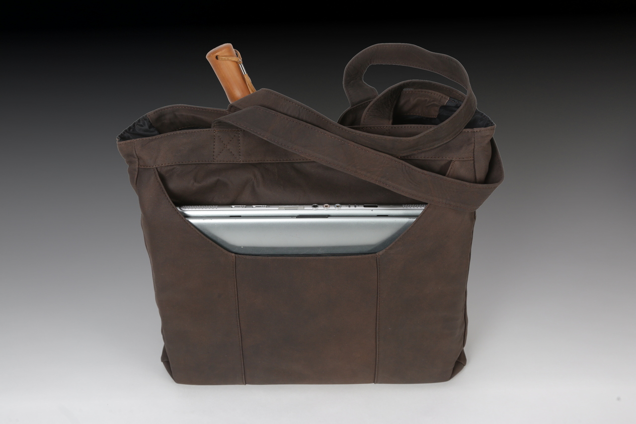 バッグ 30s BROWN SHOPPING BAG WITH STENCIL Ace Super Tote - Ace Leather Goods, Inc.