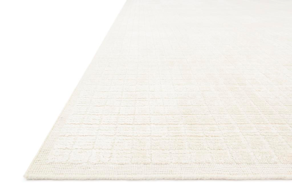 Loloi Beverly BEV-01 Ivory Area Rug Corner