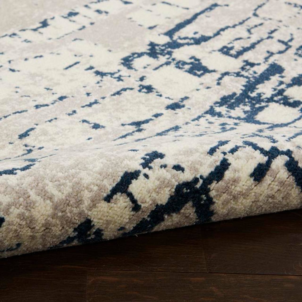 Nourison Twilight TWI10 Ivory Navy Area Rug Texture