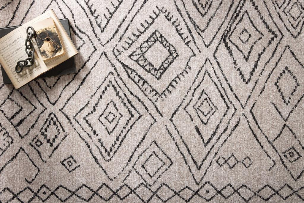 Loloi II Vance VAN-06 Dove Charcoal Area Rug | Carpetmart.com