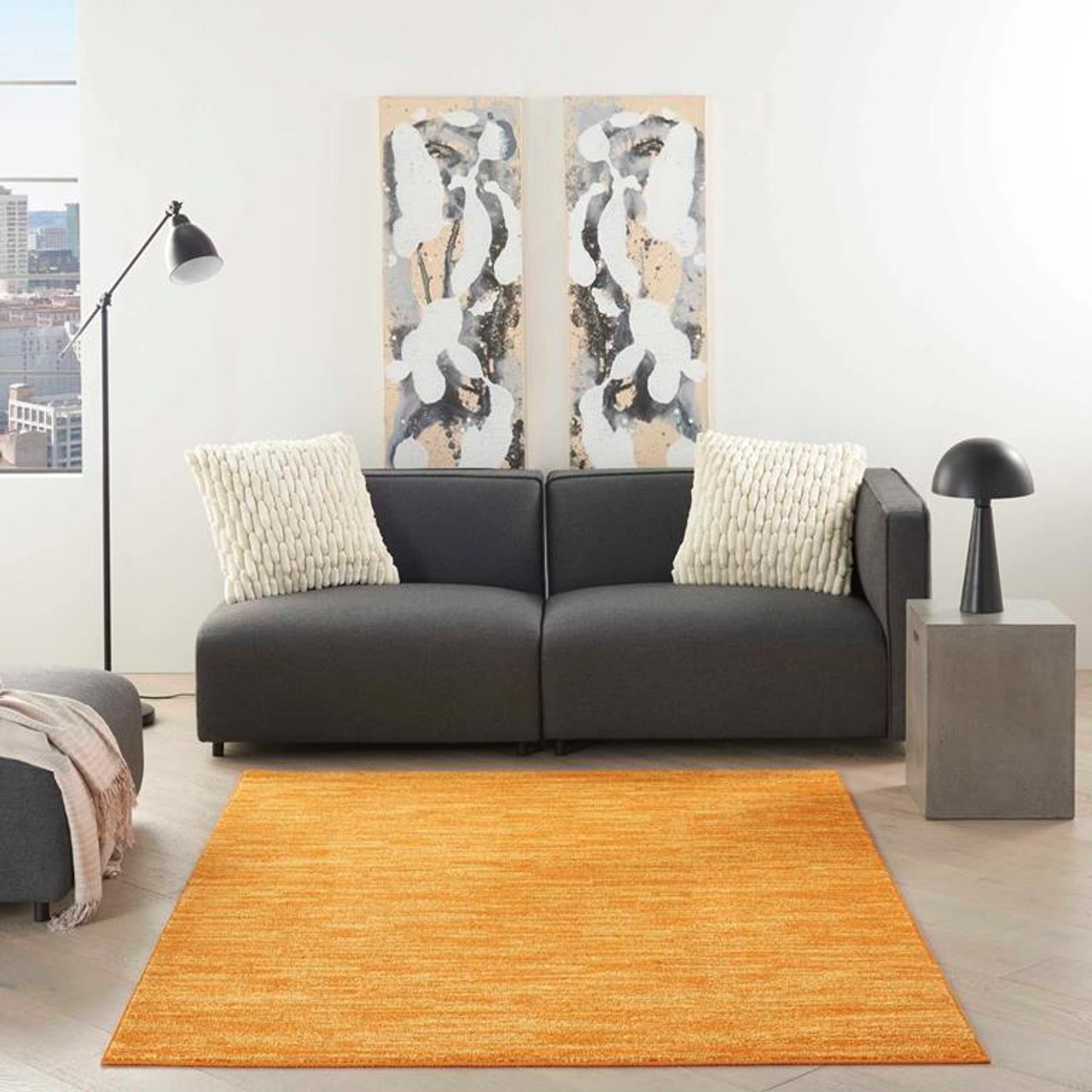 Nourison Essentials NRE01 Sunburst 5x7 Rug in Room