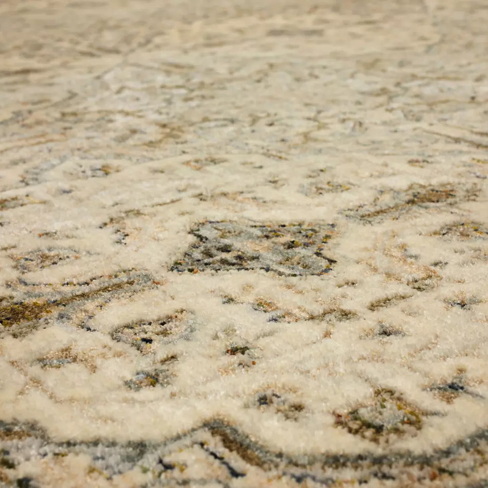 Karastan Divina R1149-238 Gloriana Cream Area Rug Close Up