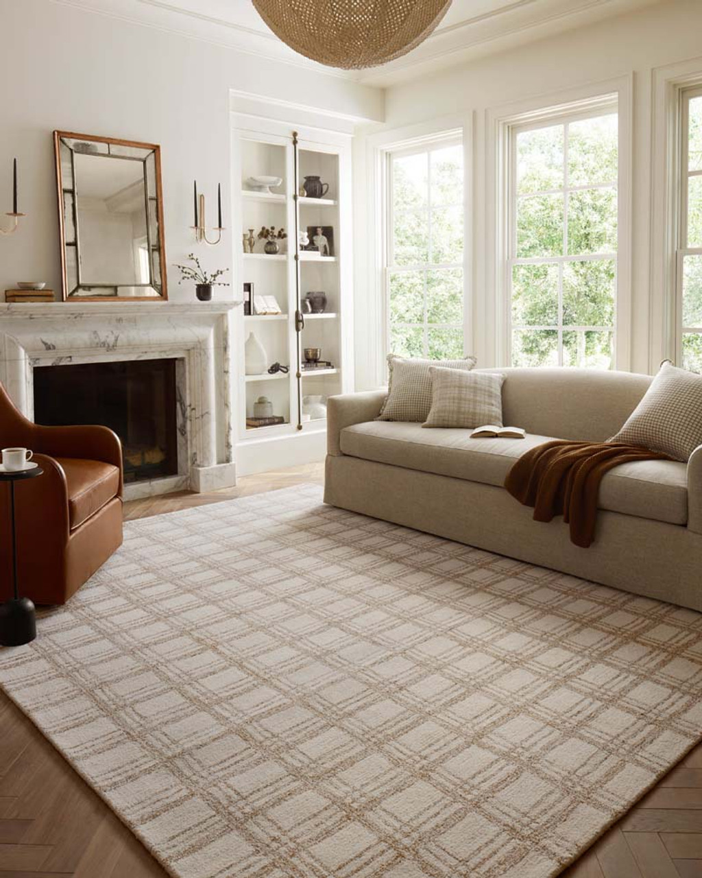 Polly POL-12 Cream Sand Area Rug - Chris Loves Julia x Loloi Room Scene Polly POL-12 Cream Sand Area Rug - Chris Loves Julia x Loloi Room Scene
