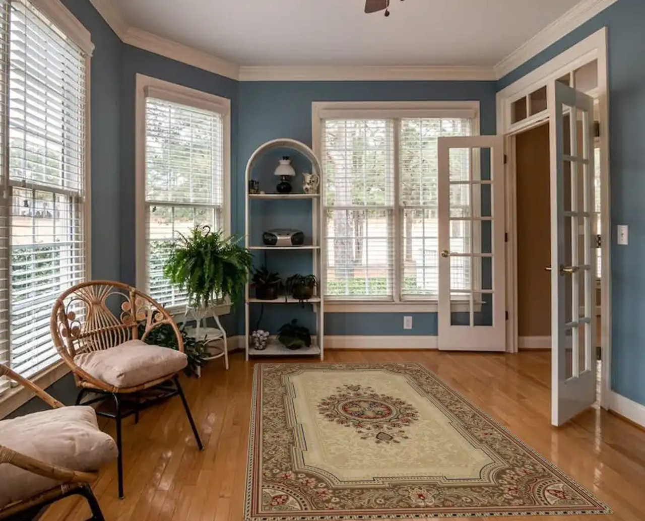 Ankara Classic 6522 Ivory Area Rug Room Scene