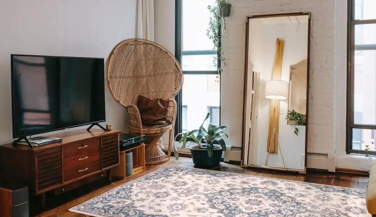 Concord Global Trading Lara 4554 Center Medallion Ivory/Blue Area Rug Room Scene