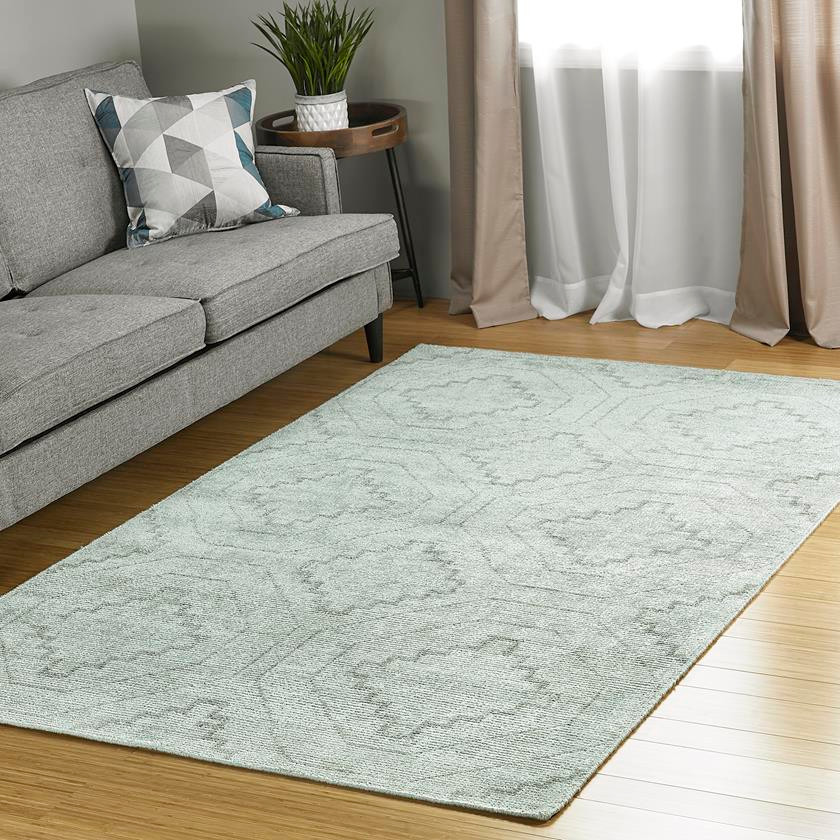 Kaleen Solitaire SOL13-34 Glacier Area Rug Room Scene