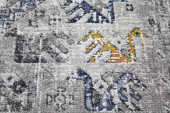 Bashian Sevilla SV2002 Simon Ivory Area Rug Close Up Bashian Sevilla SV2002 Simon Ivory Area Rug Close Up