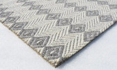 Kaleen Hook & Beam Essence ESS-38 Charcoal Area Rug Corner Kaleen Hook & Beam Essence ESS-38 Charcoal Area Rug Corner