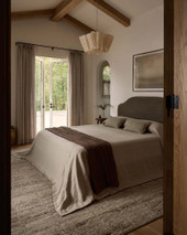 Loloi Hughes HUS-01 Dove Area Rug Room Scene Loloi Hughes HUS-01 Dove Area Rug Room Scene