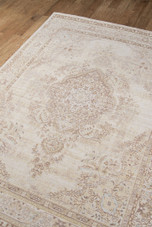 Momeni Isabella ISA-1 Ivory Area Rug Corner Momeni Isabella ISA-1 Ivory Area Rug Corner