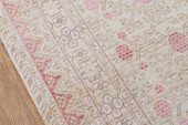 Momeni Isabella ISA-3 Pink Area Rug Close Up Momeni Isabella ISA-3 Pink Area Rug Close Up