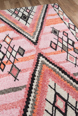 Momeni Margaux MGX-2 Pink Area Rug Corner Momeni Margaux MGX-2 Pink Area Rug Corner