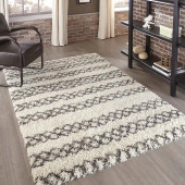 Momeni Maya MAY-3 Ivory Area Rug Room Scene Momeni Maya MAY-3 Ivory Area Rug Room Scene