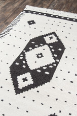 Momeni Monaco MOA-2 Ivory Area Rug Corner