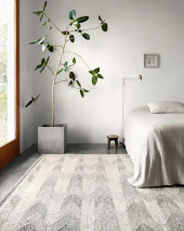 Loloi Evelina EVE-02 Pewter/Silver Area Rug Room Scene Loloi Evelina EVE-02 Pewter/Silver Area Rug Room Scene