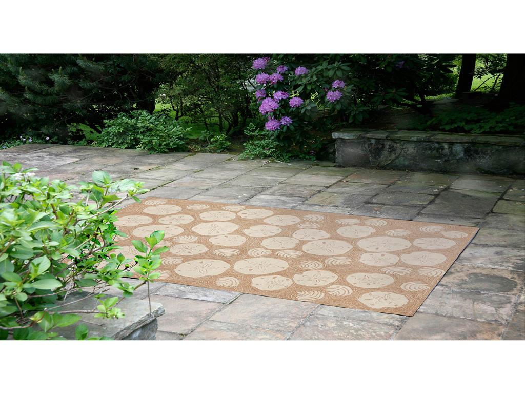 Liora Manne Frontporch 1408/22 Shell Toss Natural Area Rug Room Scene