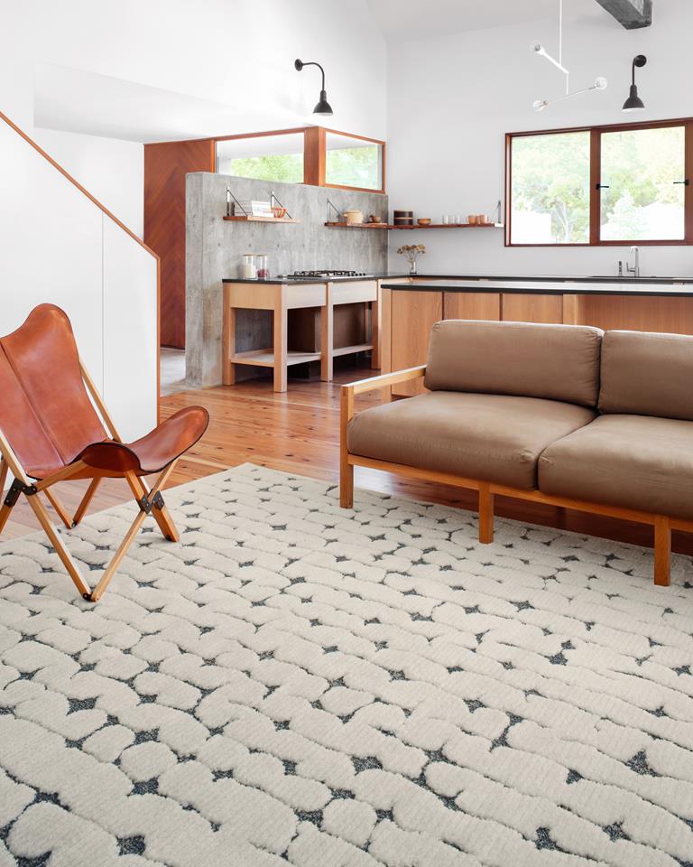 Loloi II Hagen White Navy Area Rug - Carpet & Tile Mart