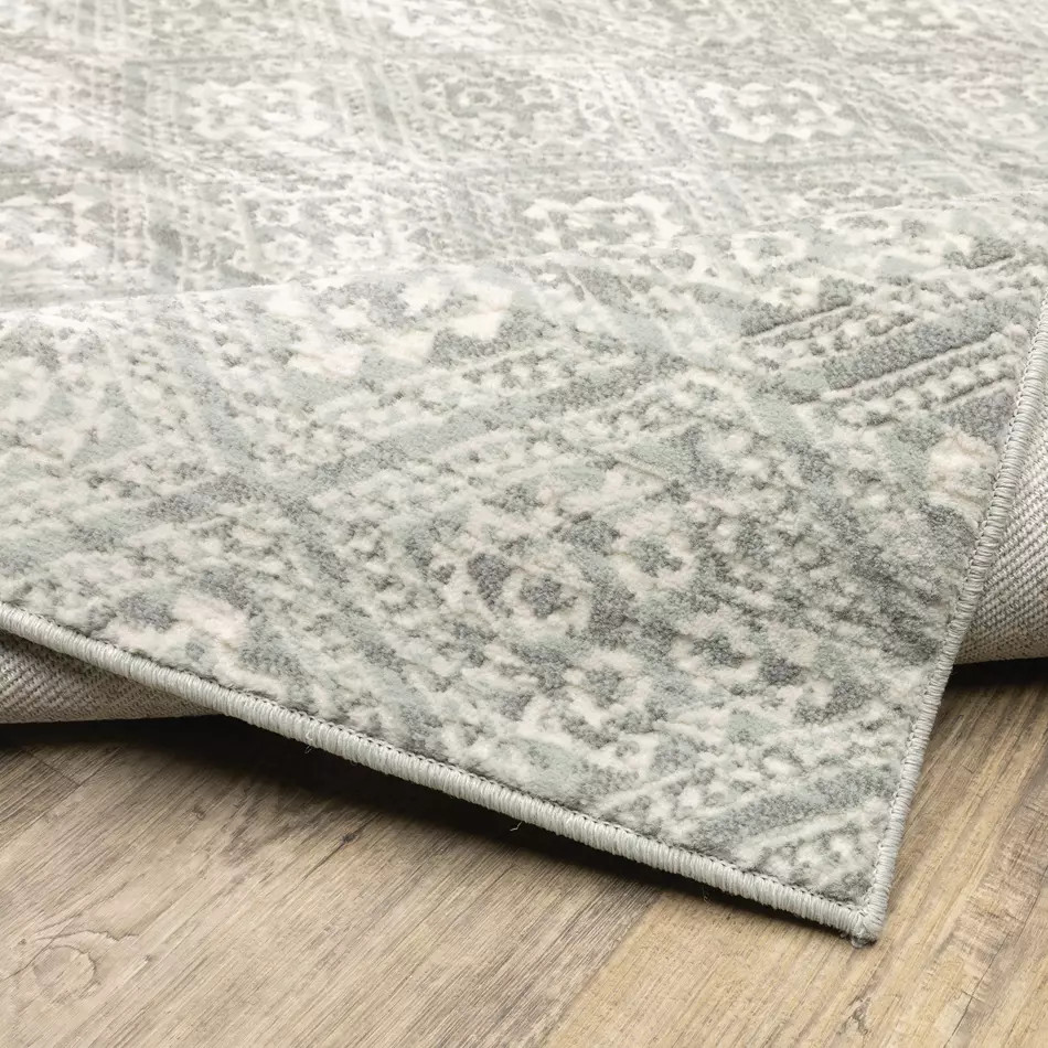 Oriental Weavers Capistrano 9894F Area Rug Texture